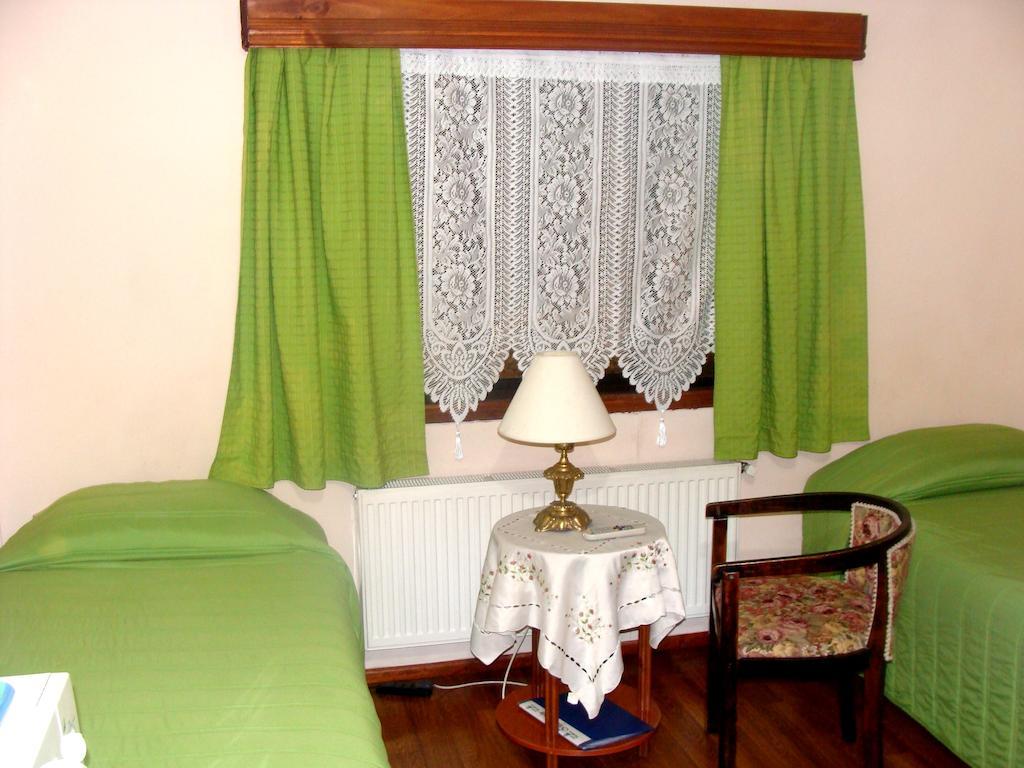 Hostal Victoria Пунта-Аренас Номер фото