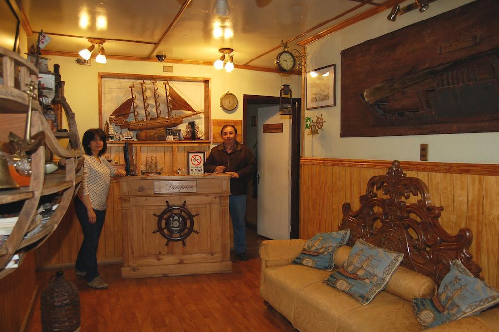 Hostal Victoria Пунта-Аренас Екстер'єр фото