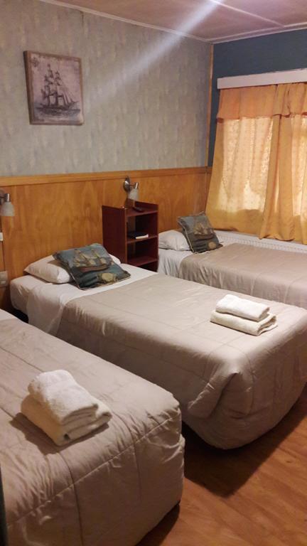 Hostal Victoria Пунта-Аренас Екстер'єр фото